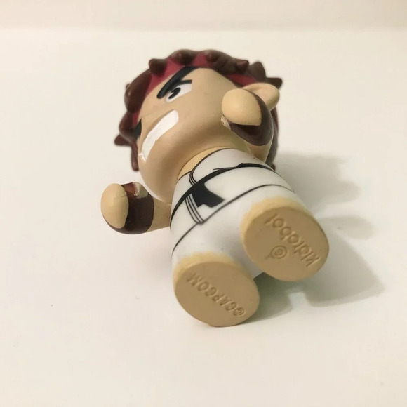 Kidrobot Street Fighter Ryu and Honda Capcom Vinyl 3 Inch  Tall Figures - Picture 9 of 16